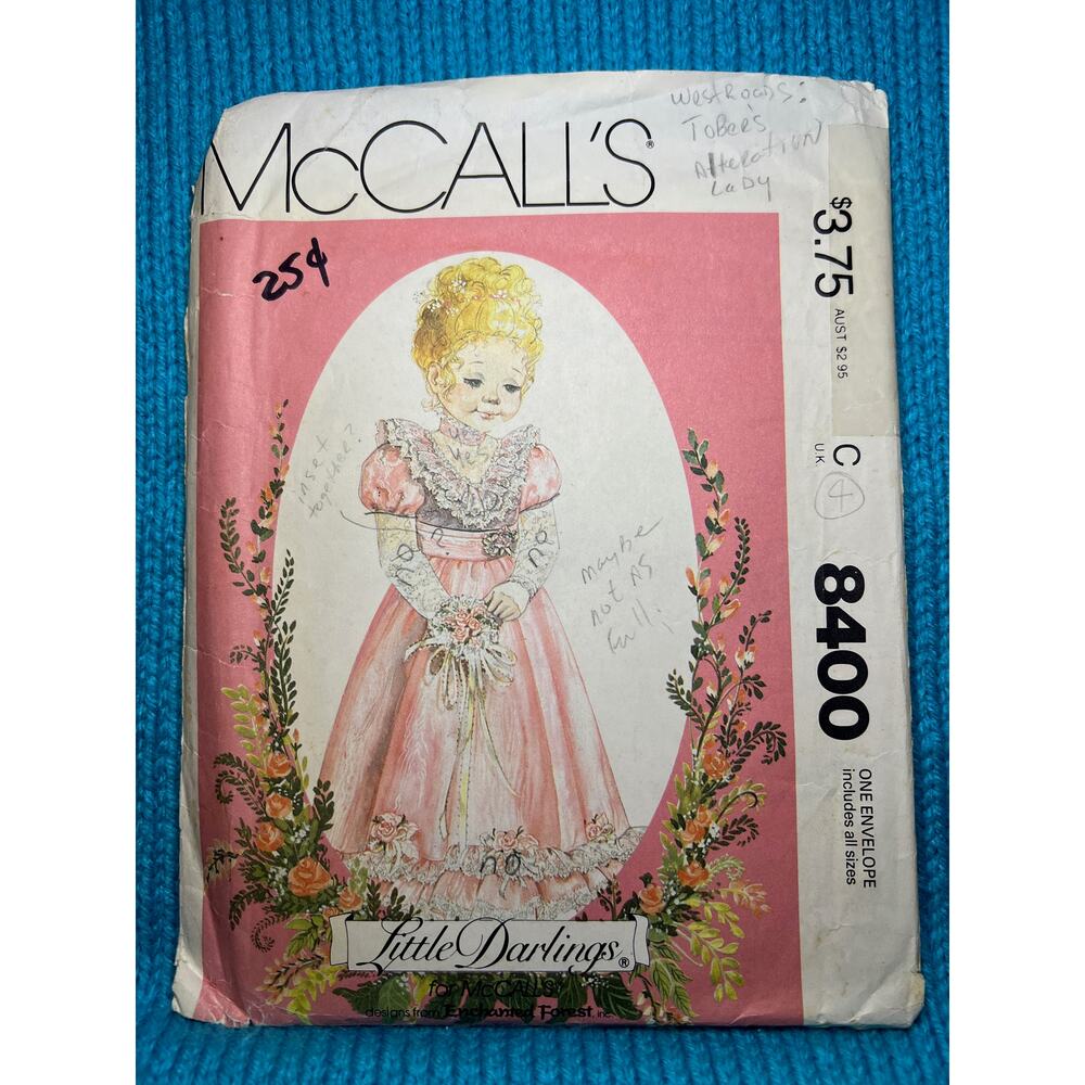 McCalls 8400 Sewing pattern girls dress puff sleeve size 4